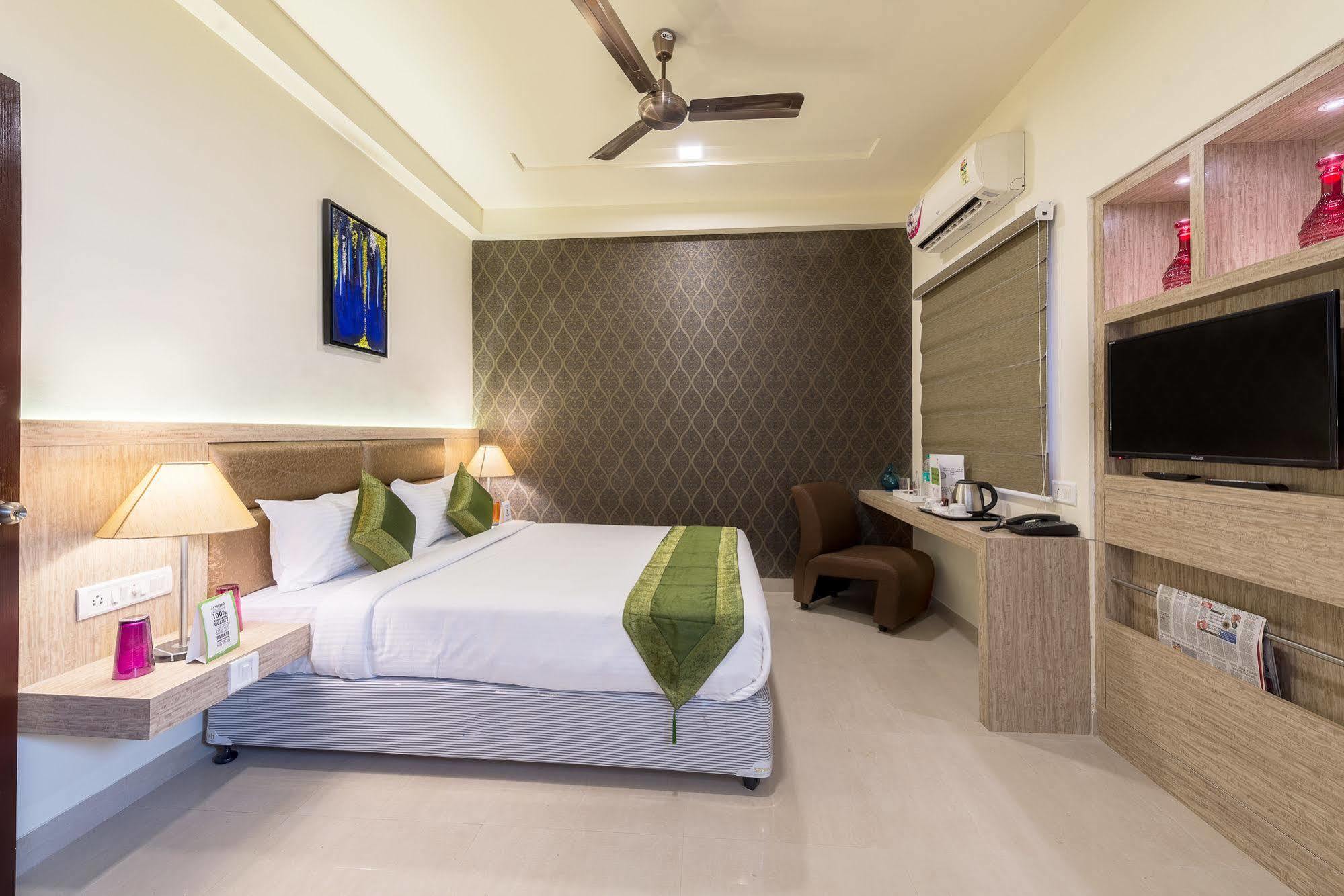 Treebo Nestlay Casa Hotel Chennai Ngoại thất bức ảnh